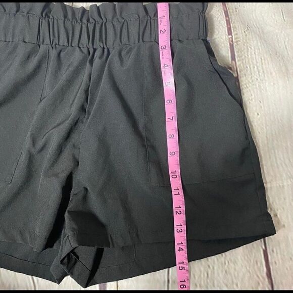 🔮 SHEIN | Elastic Waist Shorts - Picture 3 of 4